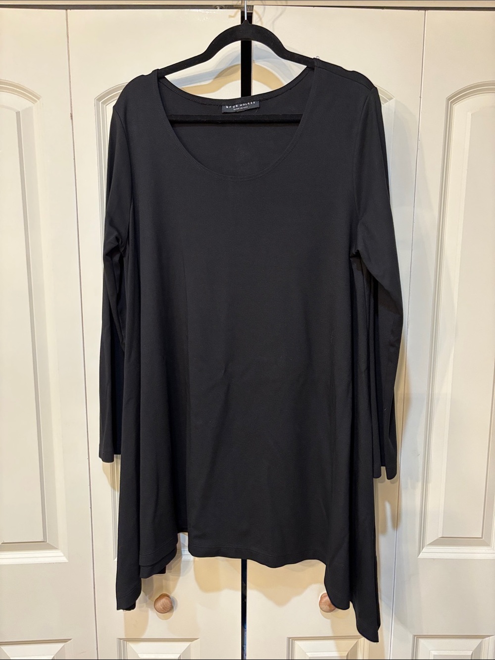 bryn Walker Dominic Black Scoop Neck modal blend Long Sleeve Tunic size medium